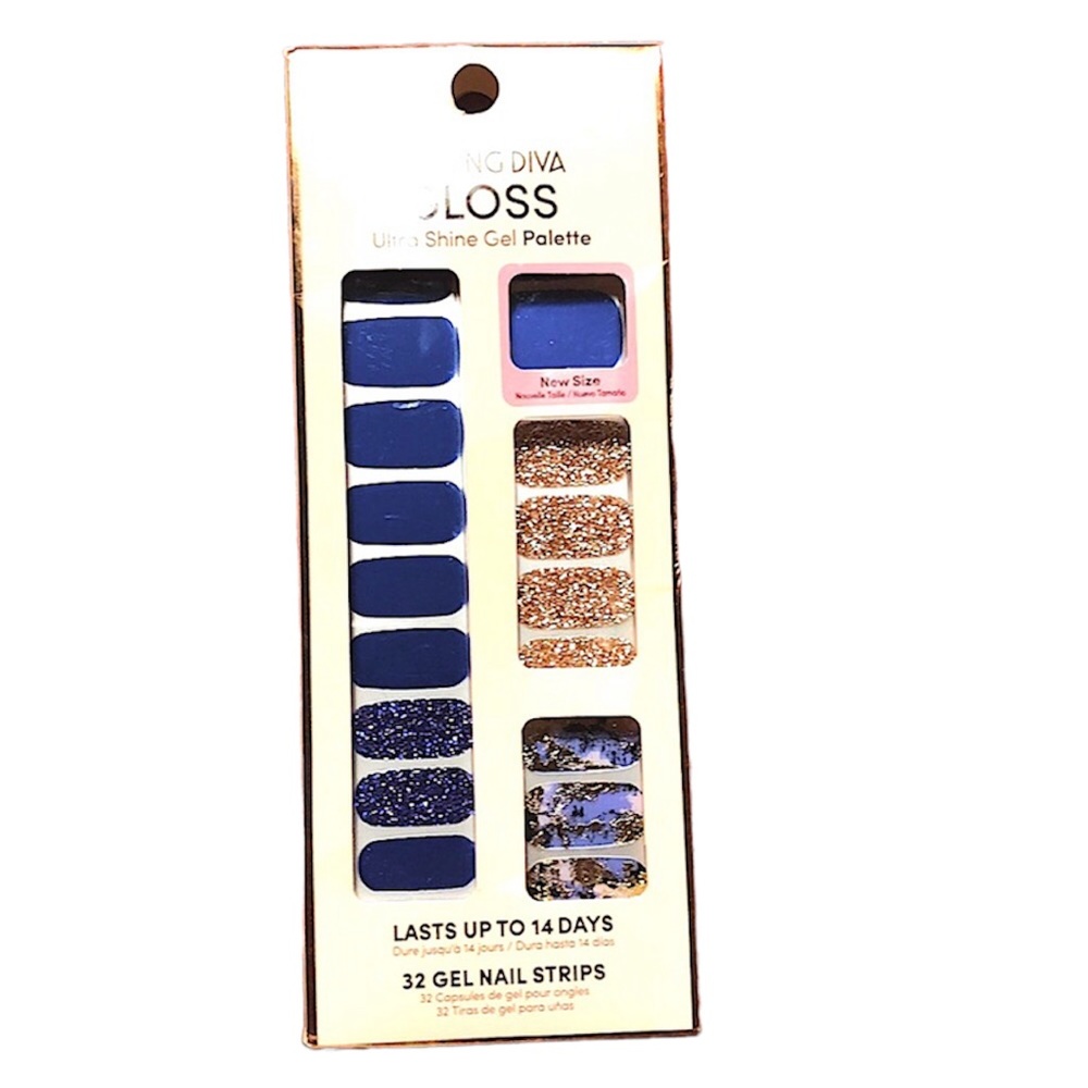 Dashing Diva Gloss Ultra Shine Gel Palette Nail Strips 32 Strips & Nail File